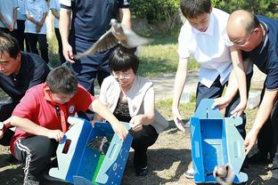 4年前今天：维金斯迎来勇士生涯首秀 战湖人砍下24分2板3助5断1帽